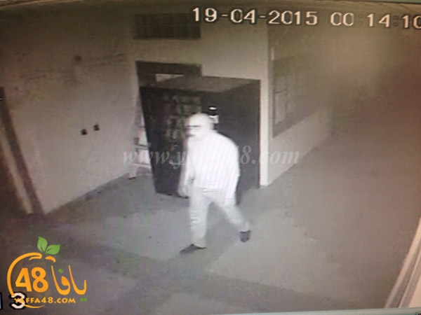 stealing jamaheryr3 (6).JPG